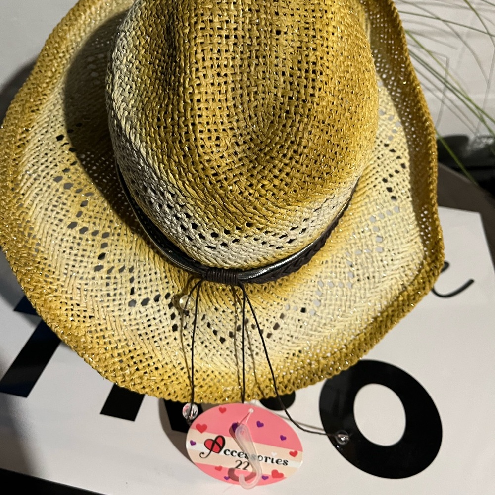 Accessories 22 Paper Straw Sun Hat One Size Fits All NEW $15 - Picture 3 of 5